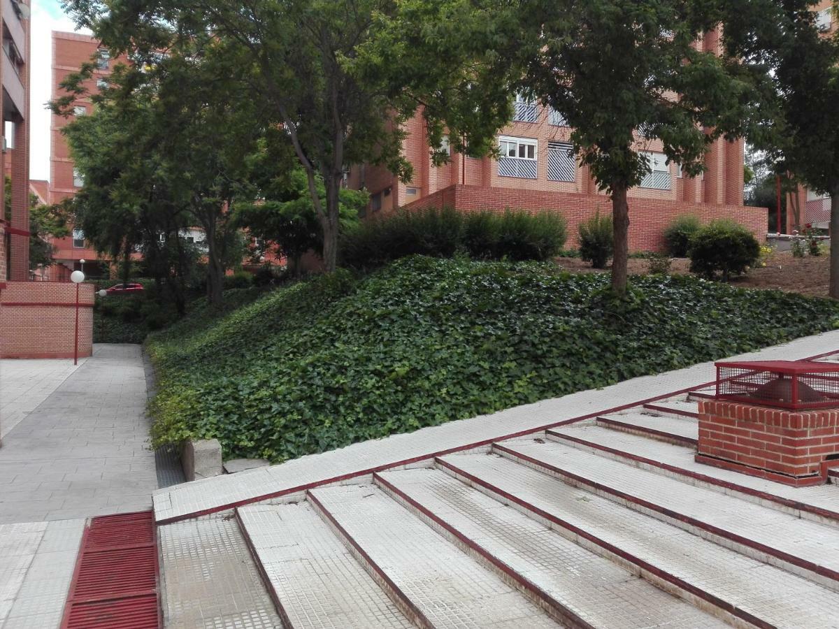 Apartamento Pinar De Chamartin Apartment Madrid Exterior foto